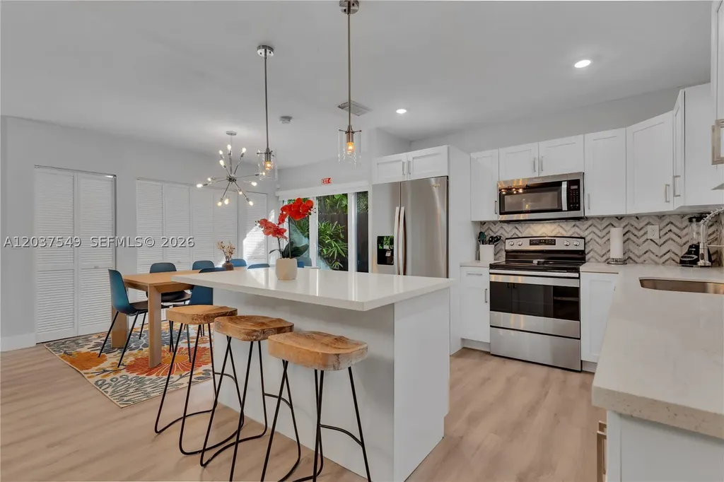 204 SW 19th Avenue Fort Lauderdale FL 33312