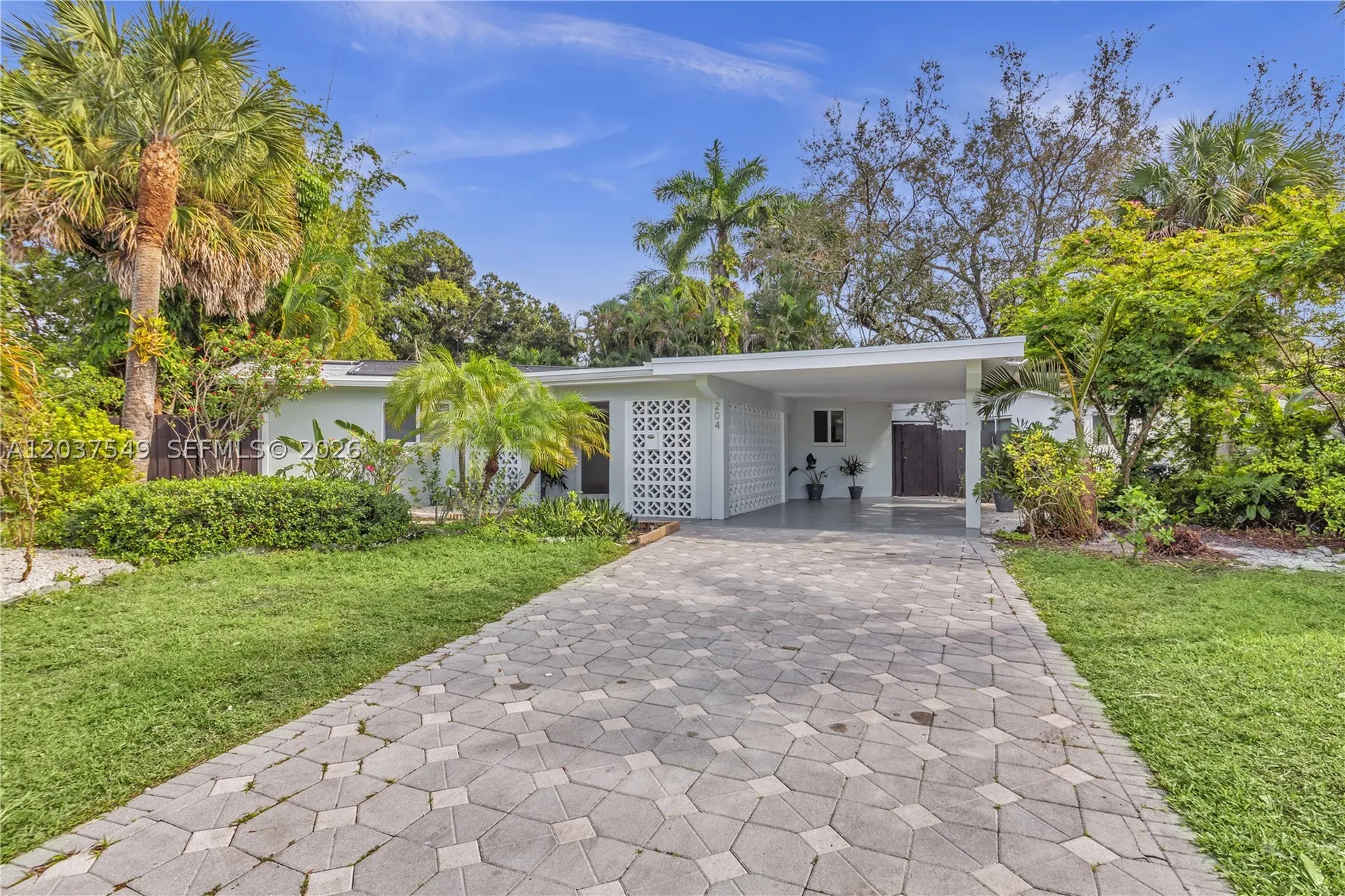 204 SW 19th Avenue Fort Lauderdale FL 33312