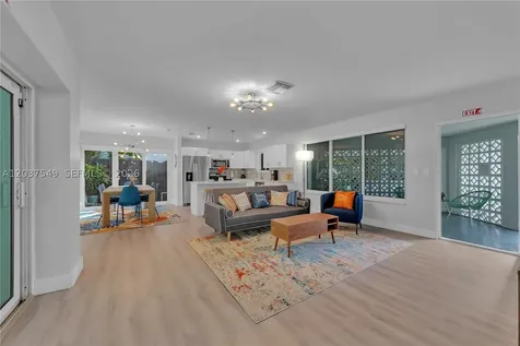 204 SW 19th Avenue Fort Lauderdale FL 33312