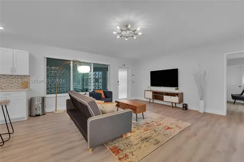 204 SW 19th Avenue Fort Lauderdale FL 33312
