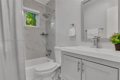 204 SW 19th Avenue Fort Lauderdale FL 33312