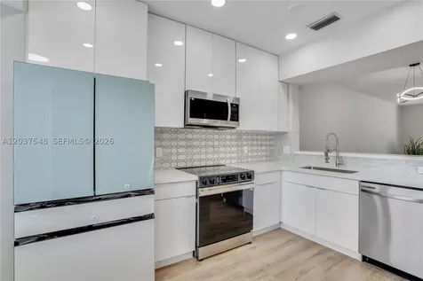 12666 NW 14th Place Sunrise FL 33323