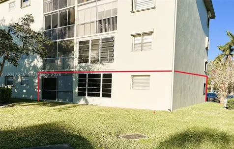 1300 SW 130th Avenue Pembroke Pines FL 33027