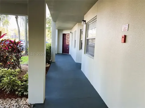 1300 SW 130th Avenue Pembroke Pines FL 33027
