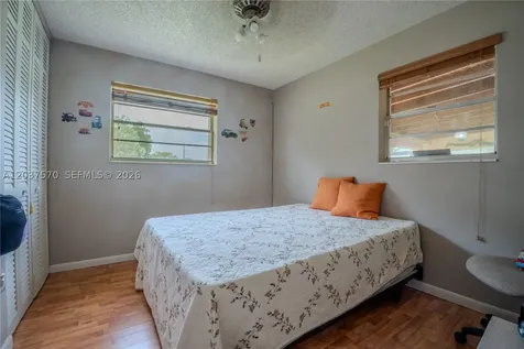 7899 NW 174th Terrace Hialeah FL 33015