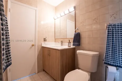 7899 NW 174th Terrace Hialeah FL 33015