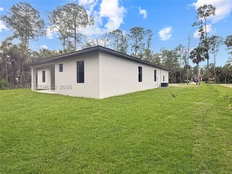 4687 14 Avenue SE Naples FL 34117