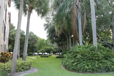 4400 NW 30th Street Coconut Creek FL 33066