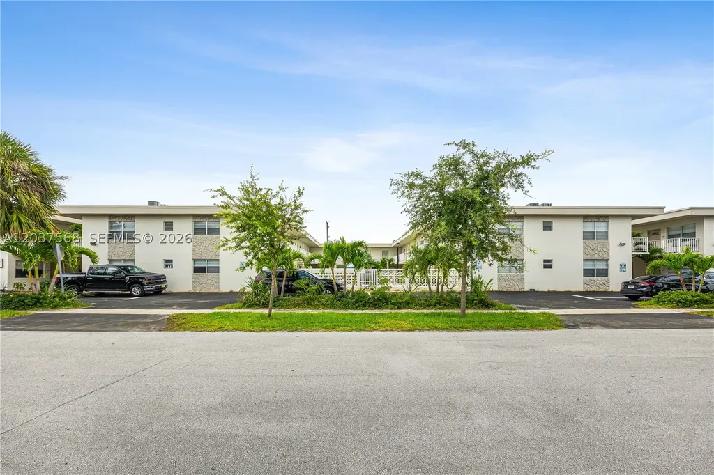 1720 Cleveland Street Hollywood FL 33020