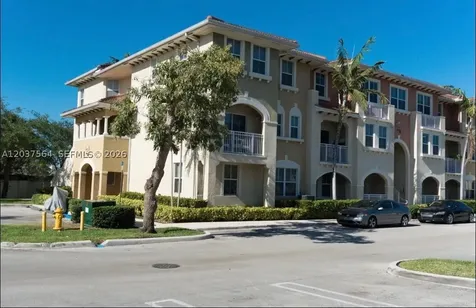 10805 NW 89th Terrace Doral FL 33178