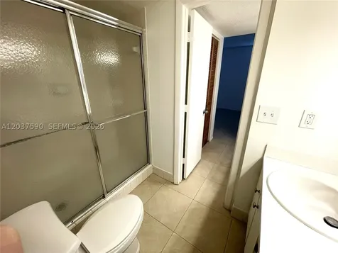 9531 Seagrape Drive Davie FL 33324