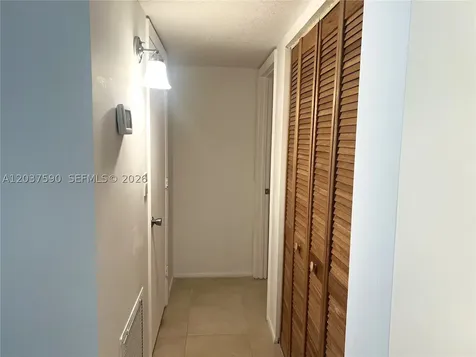 9531 Seagrape Drive Davie FL 33324