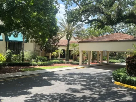 9531 Seagrape Drive Davie FL 33324