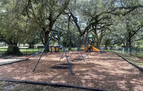 9531 Seagrape Drive Davie FL 33324