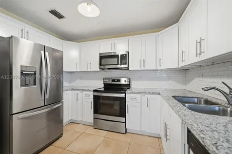 16478 SW 99th Street Miami FL 33196
