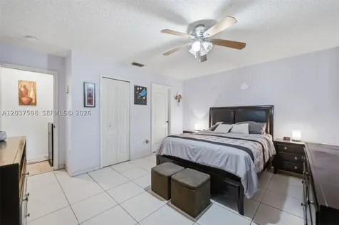 16478 SW 99th Street Miami FL 33196