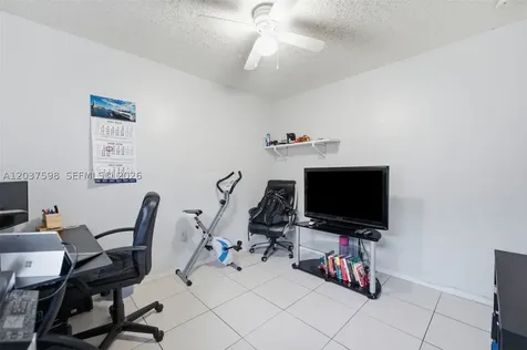 16478 SW 99th Street Miami FL 33196