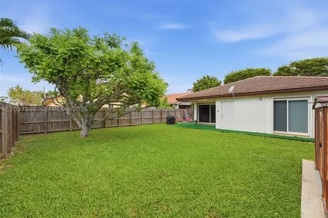 16478 SW 99th Street Miami FL 33196