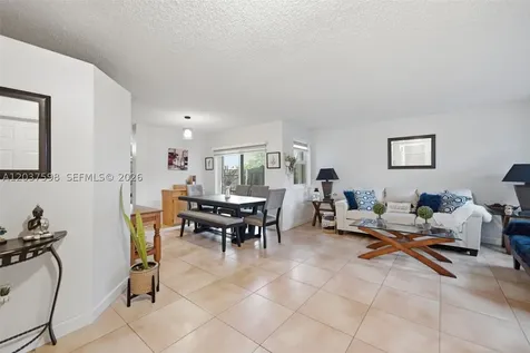16478 SW 99th Street Miami FL 33196