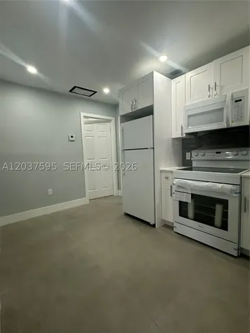 1628 NW 15th Street Miami FL 33125