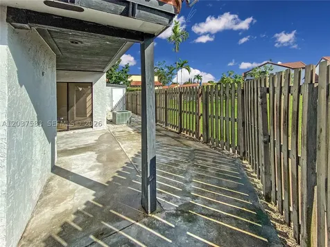 14980 SW 48th Terrace Miami FL 33185