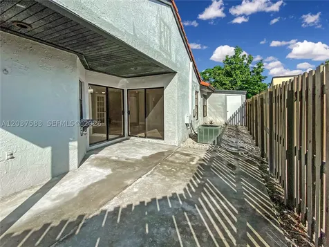 14980 SW 48th Terrace Miami FL 33185