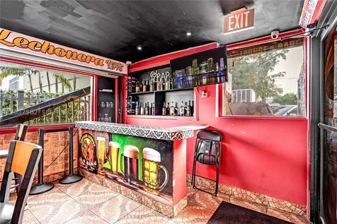2928 NW 17th Avenue Miami FL 33142