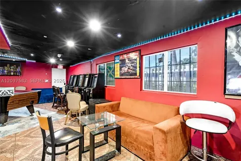 2928 NW 17th Avenue Miami FL 33142