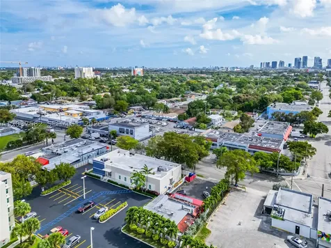2928 NW 17th Avenue Miami FL 33142