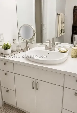 North Miami Beach FL 33160