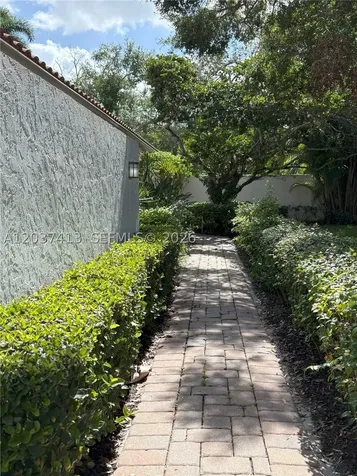 2538 Windsor Way Court Wellington FL 33414