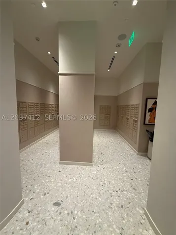 77 SE 5th Street Miami FL 33131