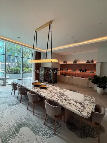 77 SE 5th Street Miami FL 33131