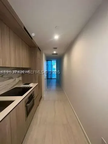 77 SE 5th Street Miami FL 33131