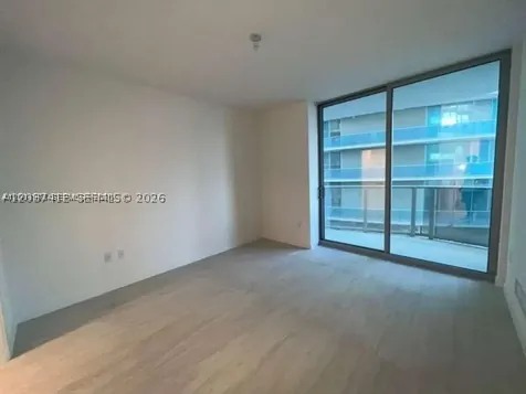 77 SE 5th Street Miami FL 33131