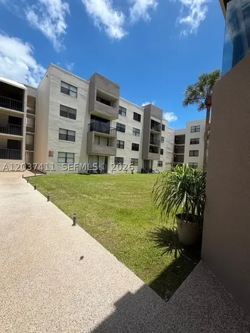 8000 SW 149th Avenue Miami FL 33193