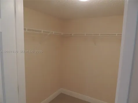2640 S University Drive Davie FL 33328