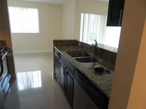 2640 S University Drive Davie FL 33328