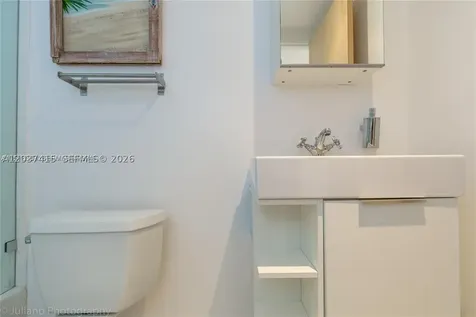 590 Ocean Drive Key Biscayne FL 33149