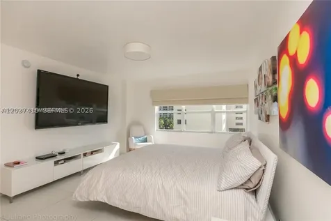 590 Ocean Drive Key Biscayne FL 33149