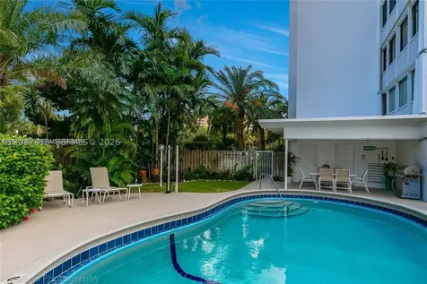 590 Ocean Drive Key Biscayne FL 33149