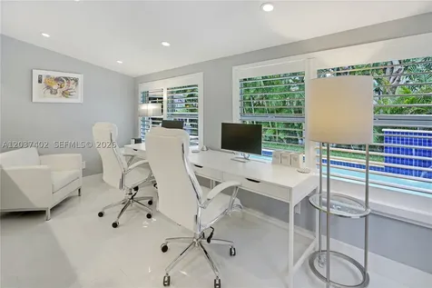 424 NE 27th Drive Wilton Manors FL 33334