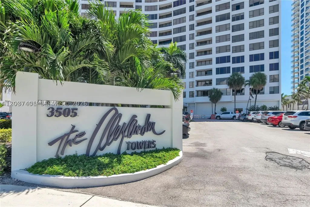 3505 S Ocean Drive Hollywood FL 33019
