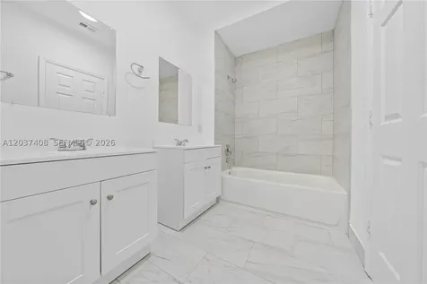 27460 SW 138th Path Homestead FL 33032