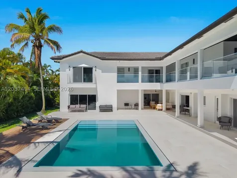 431 Layne Boulevard Hallandale Beach FL 33009