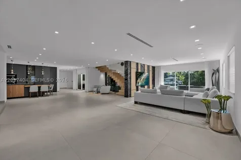 431 Layne Boulevard Hallandale Beach FL 33009