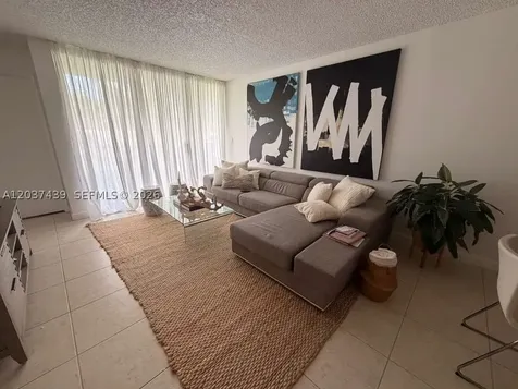 4733 NW 97th Court Doral FL 33178
