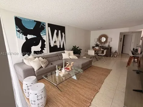 4733 NW 97th Court Doral FL 33178