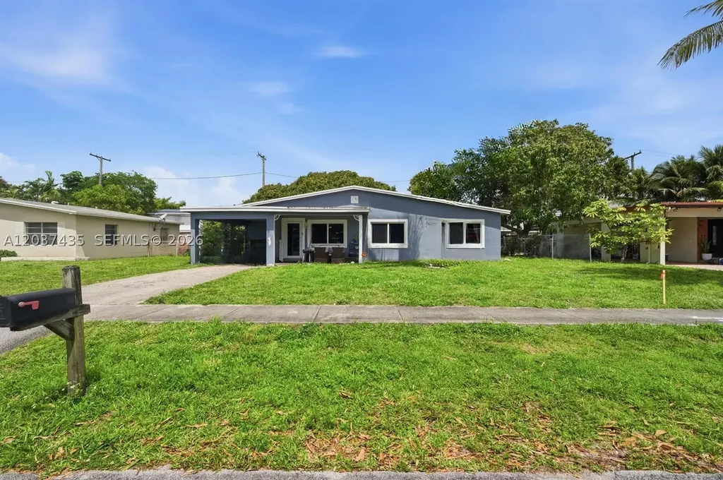 3821 NW 4th Place Lauderhill FL 33311