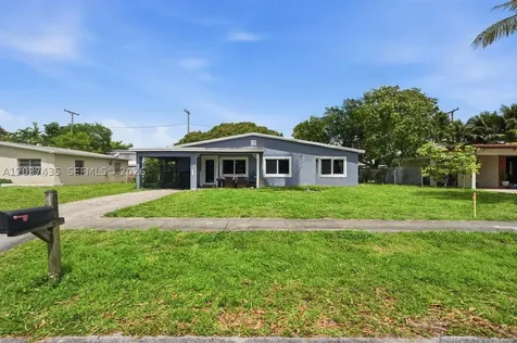 3821 NW 4th Place Lauderhill FL 33311